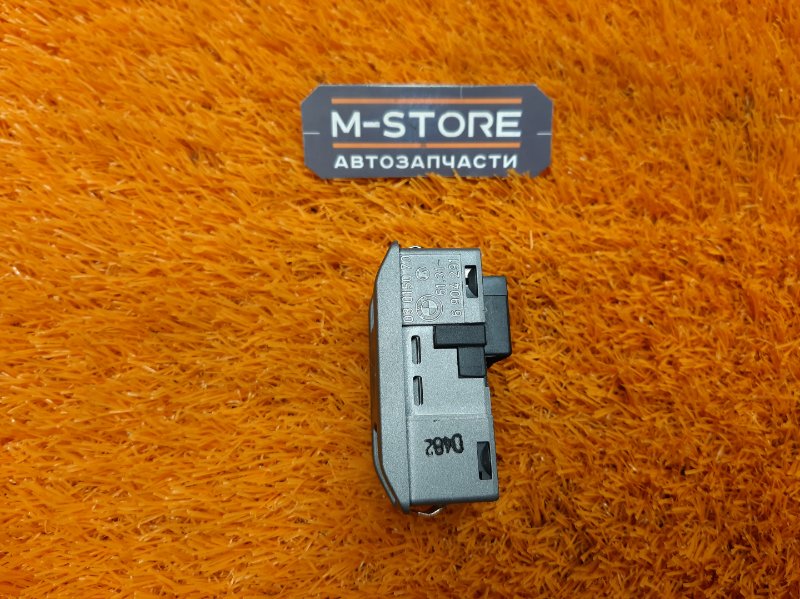 Кнопка люка, 300 рублей, Красноярск