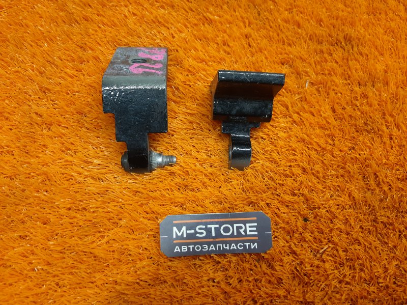 петля двери, 350 рублей, Красноярск