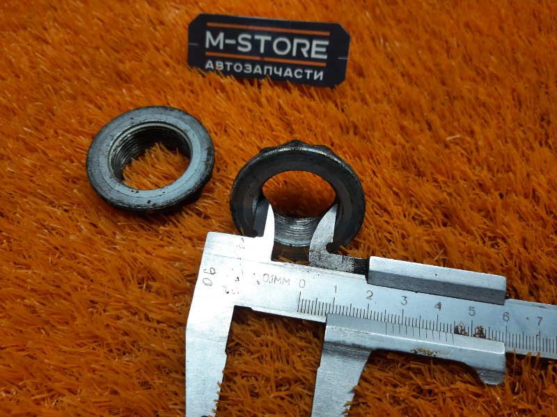 Гайка привода, 200 рублей, Красноярск