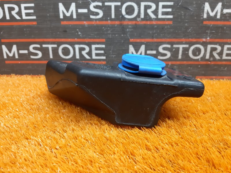 Горловина бачка омывателя, 200 рублей, Красноярск