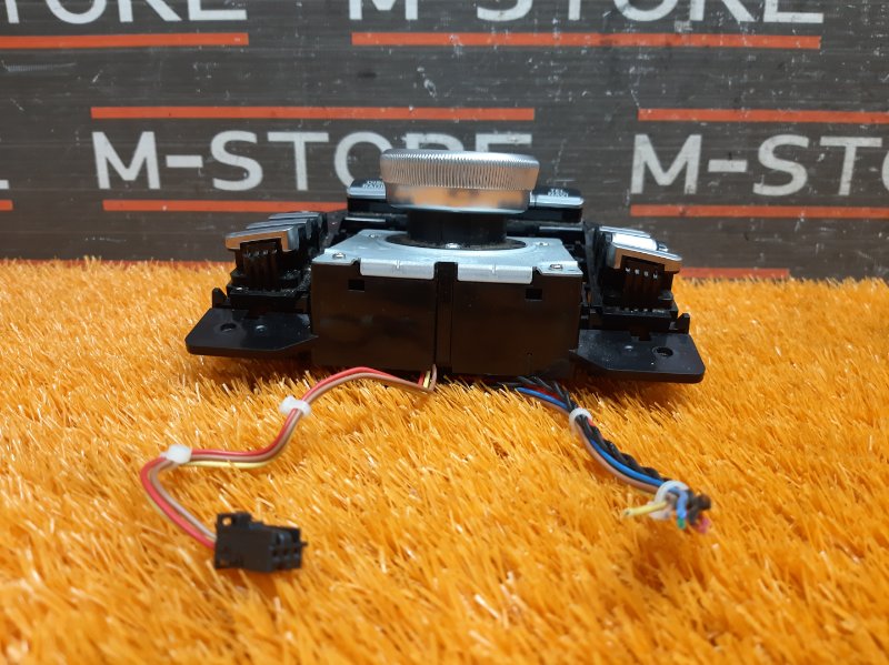 Блок управления мультимедиа, 3500 рублей, Красноярск