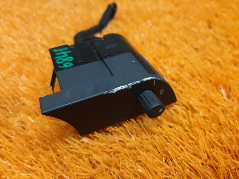 Кнопка корректора фар, 190 рублей, Красноярск