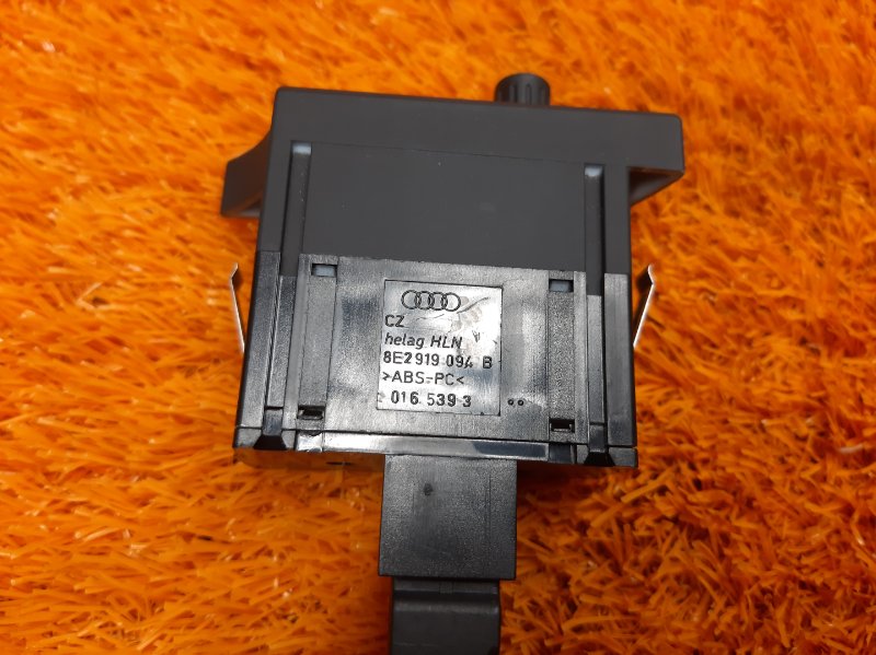 Кнопка корректора фар, 190 рублей, Красноярск