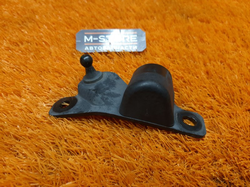 кронштейн амортизатора багажника, 300 рублей, Красноярск