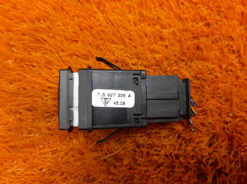 кнопки прочие, 400 рублей, Красноярск