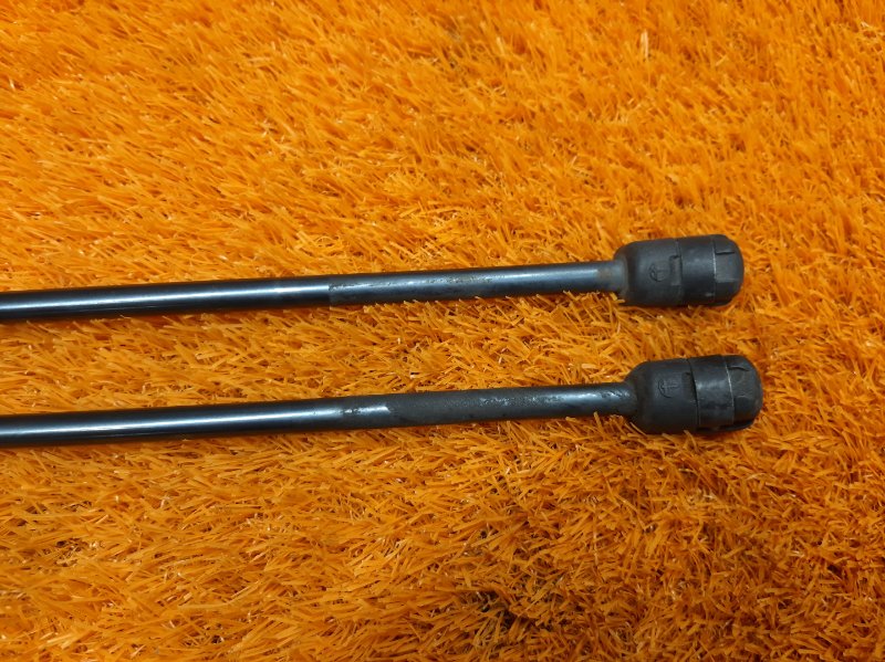 амортизатор капота, 500 рублей, Красноярск