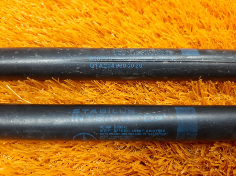 амортизатор капота, 900 рублей, Красноярск