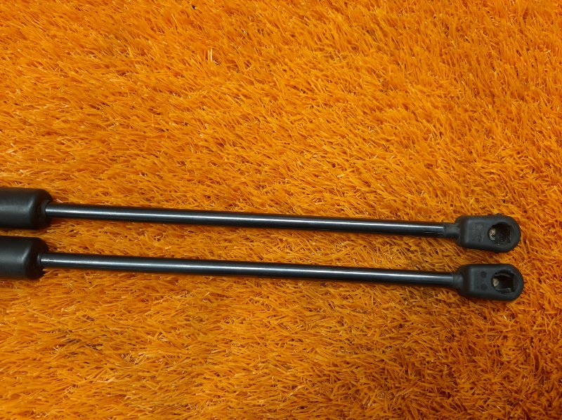 амортизатор багажника, 600 рублей, Красноярск