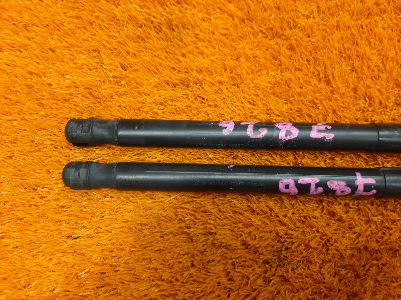 амортизатор капота, 500 рублей, Красноярск