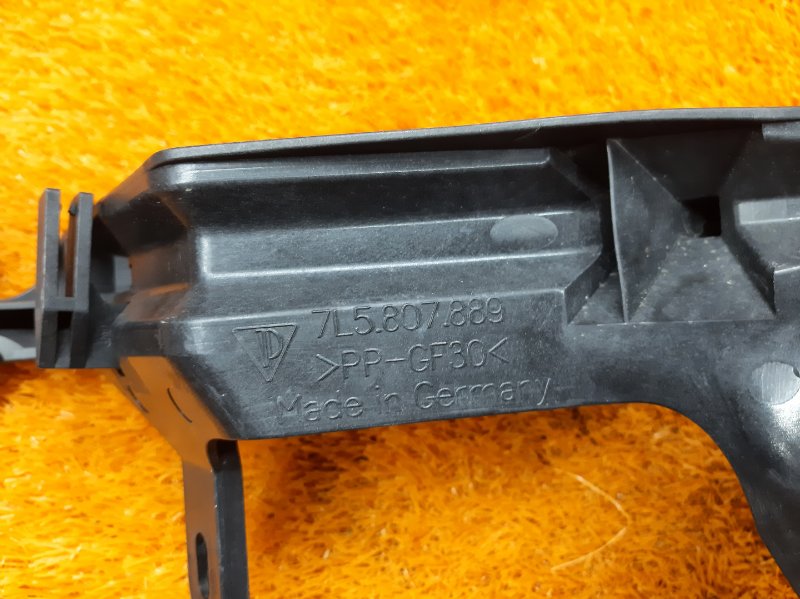 крепление бампера, 1200 рублей, Красноярск