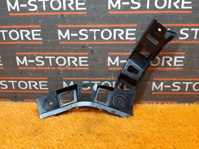 крепление бампера, 450 рублей, Красноярск