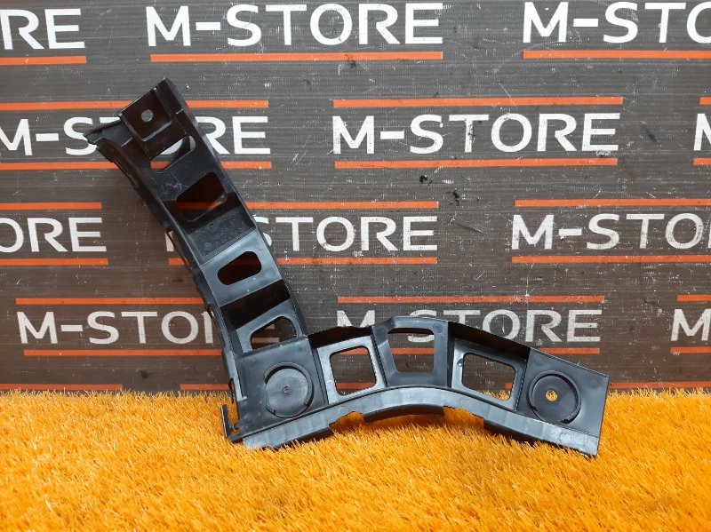 крепление бампера, 340 рублей, Красноярск