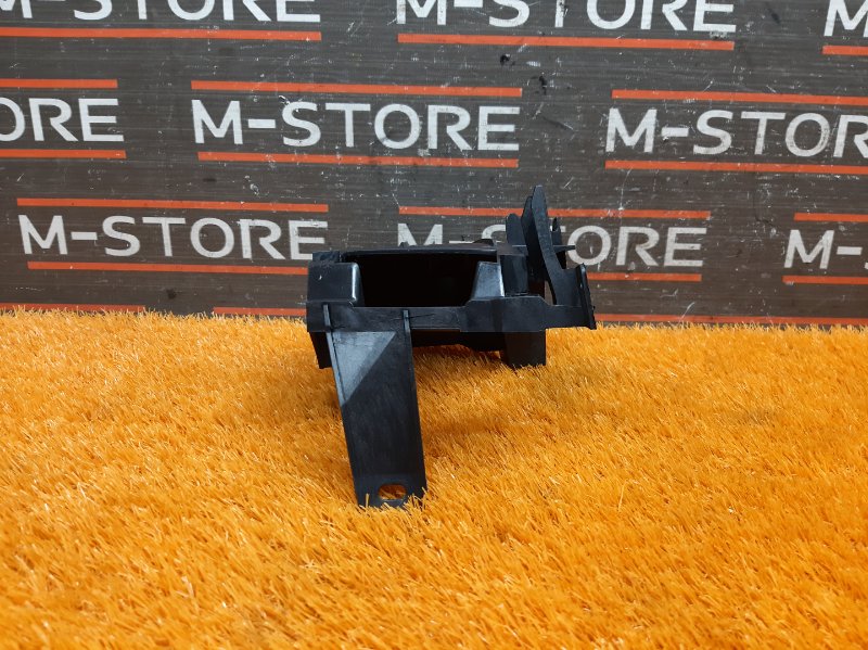 кронштейн ремня безопасности, 350 рублей, Красноярск