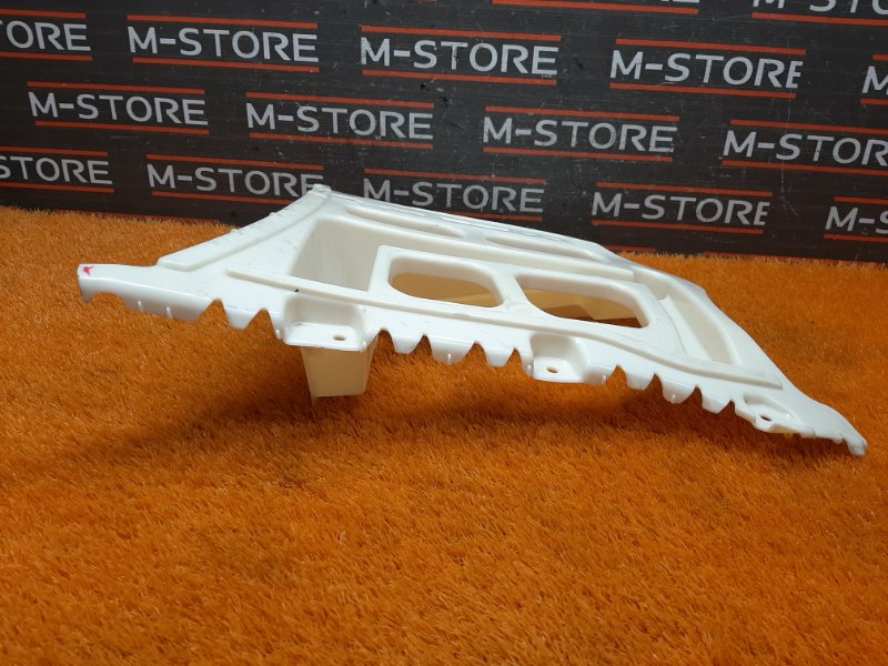 крепление бампера, 600 рублей, Красноярск