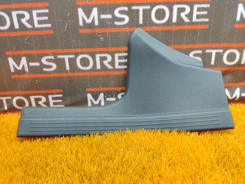 Накладка на порог салона, 500 рублей, Красноярск