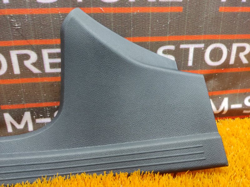 Накладка на порог салона, 500 рублей, Красноярск