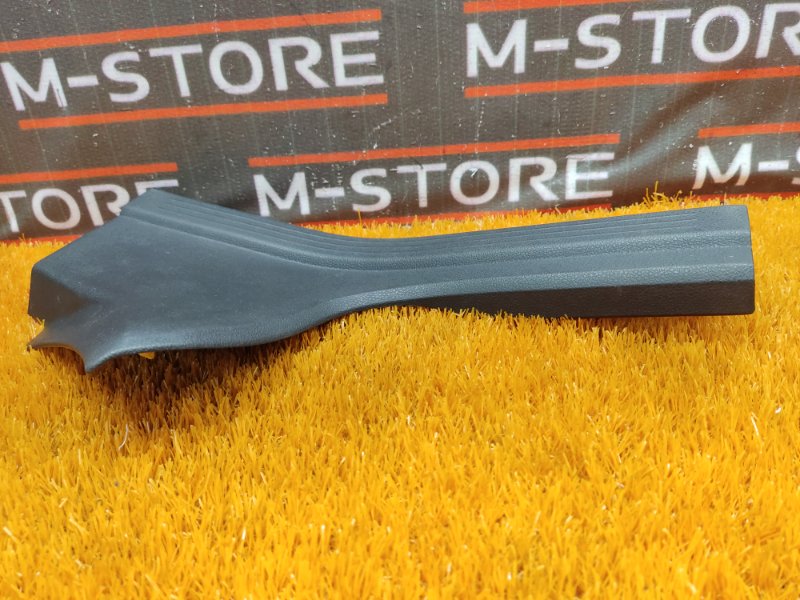 Накладка на порог салона, 500 рублей, Красноярск