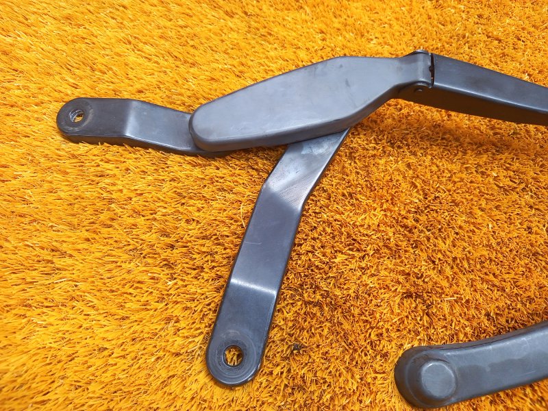 поводок стеклоочистителя, 270 рублей, Красноярск