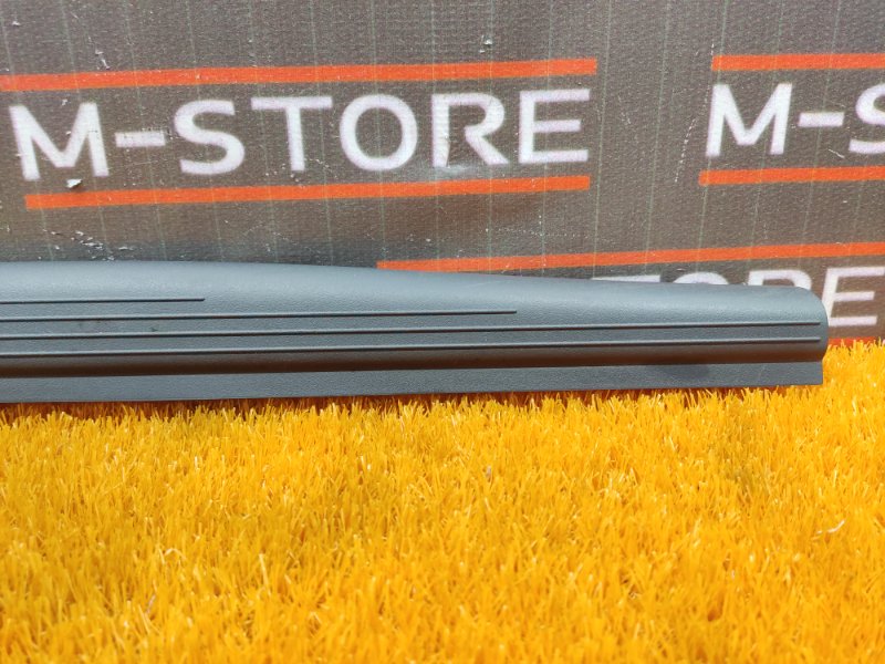 Накладка на порог салона, 300 рублей, Красноярск