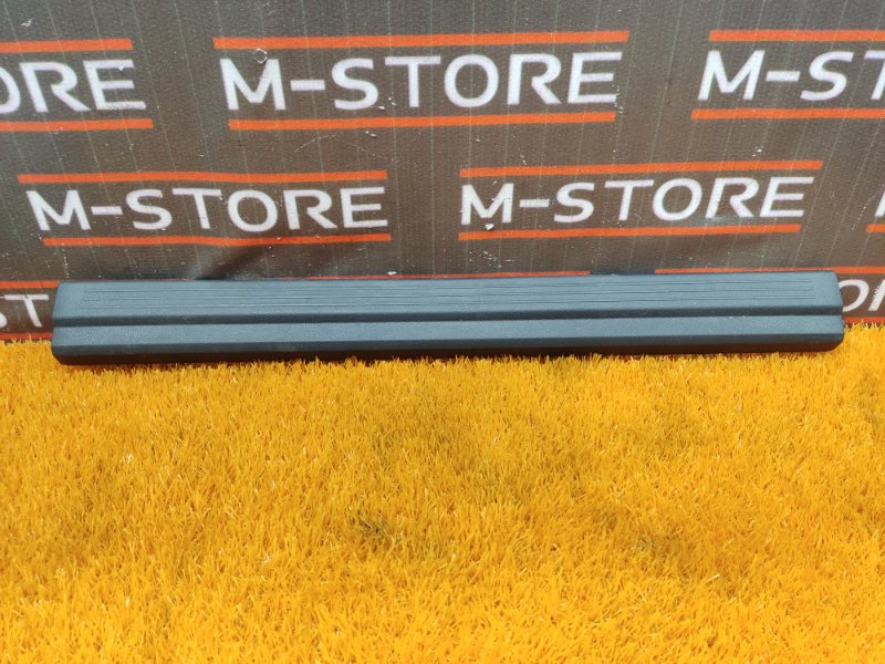 Накладка на порог салона, 300 рублей, Красноярск