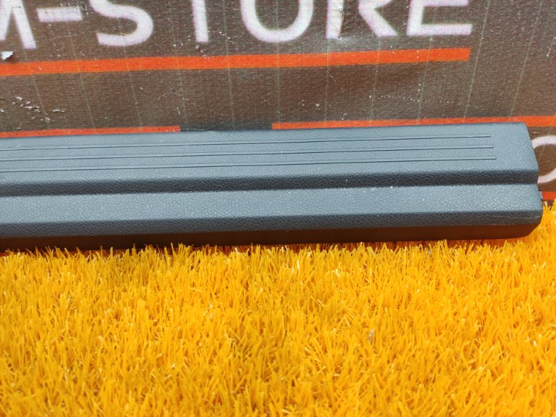 Накладка на порог салона, 300 рублей, Красноярск