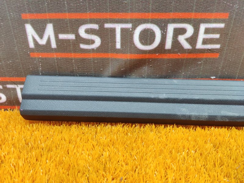 Накладка на порог салона, 300 рублей, Красноярск