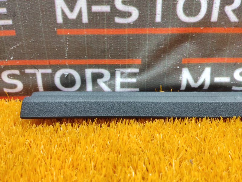 Накладка на порог салона, 300 рублей, Красноярск