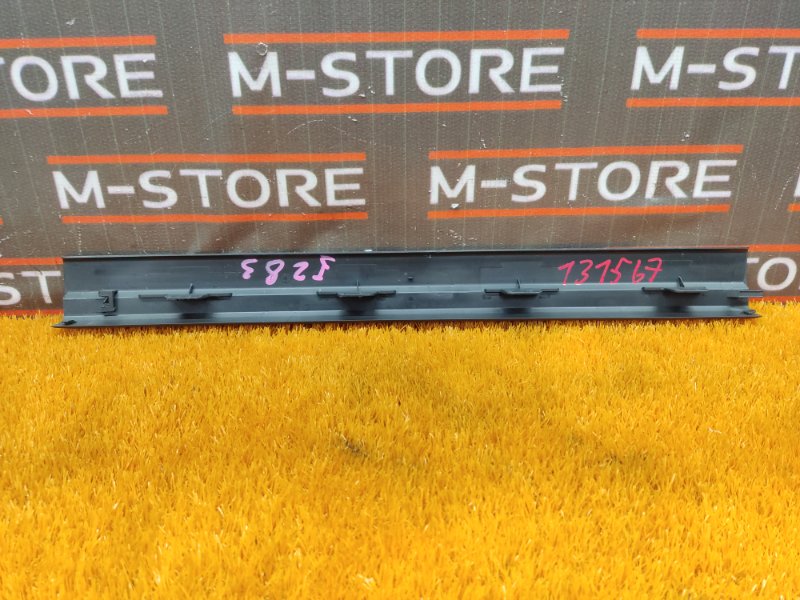 Накладка на порог салона, 300 рублей, Красноярск