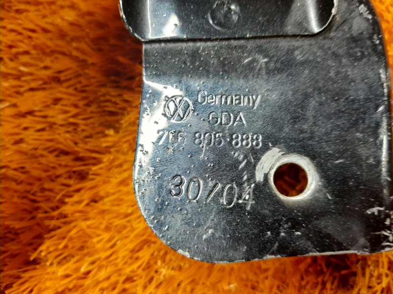 Кронштейн амортизатора капота, 300 рублей, Красноярск