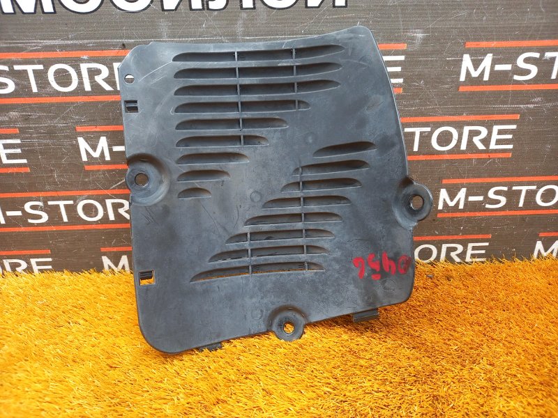 подкрылок, 300 рублей, Красноярск