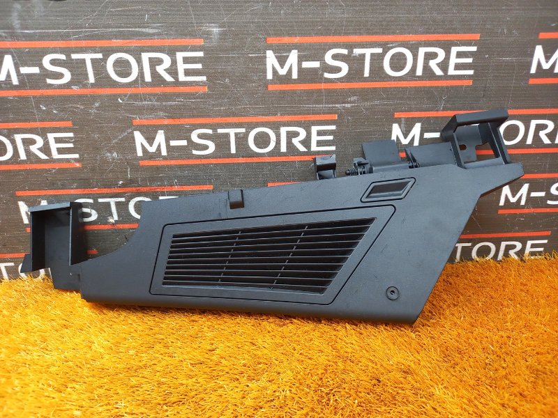 Пластик багажника, 510 рублей, Красноярск