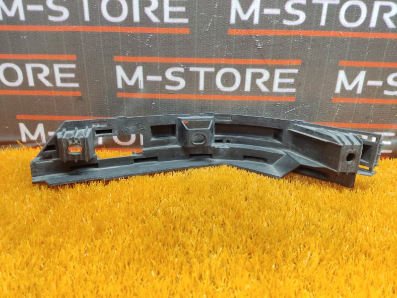 крепление бампера, 600 рублей, Красноярск