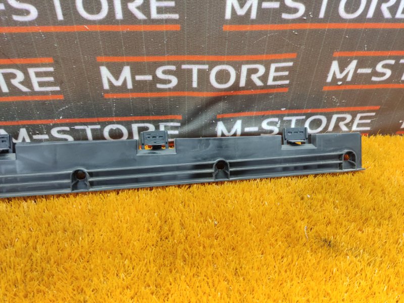 кронштейн порога, 340 рублей, Красноярск