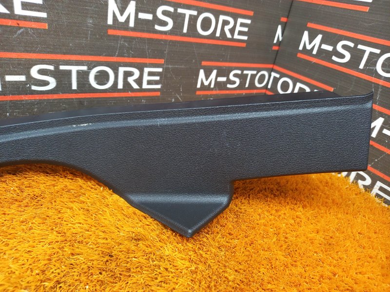 Накладка на порог салона, 270 рублей, Красноярск