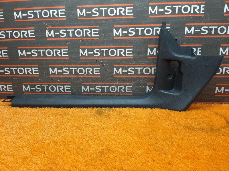 Накладка на порог салона, 350 рублей, Красноярск