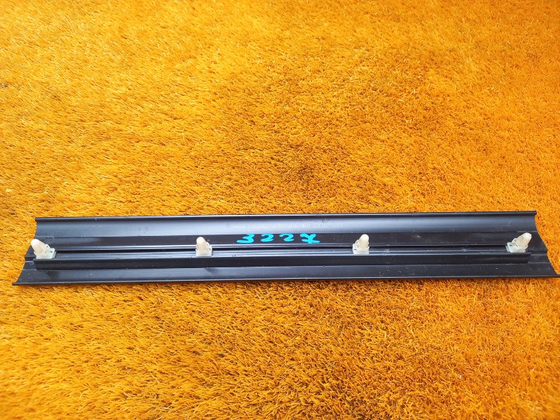 Накладка на порог салона, 500 рублей, Красноярск