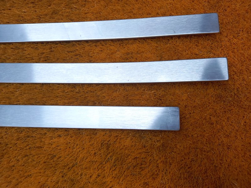 Накладка на порог салона, 500 рублей, Красноярск