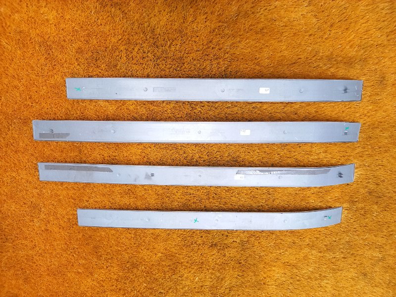 Накладка на порог салона, 500 рублей, Красноярск