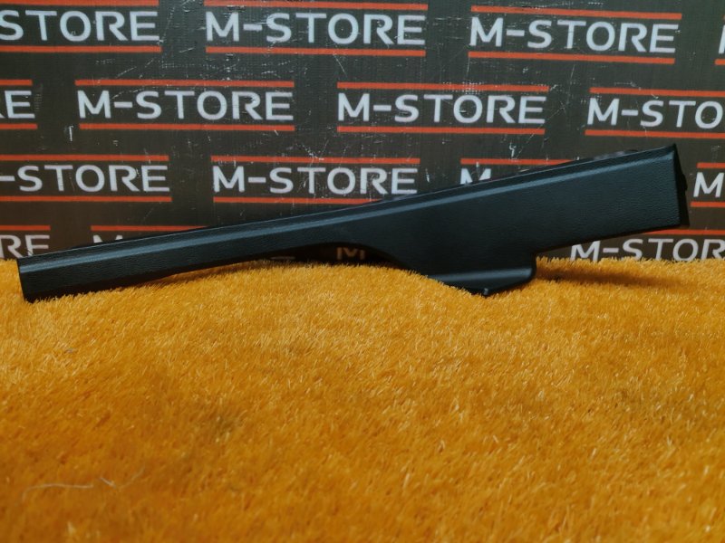 Накладка на порог салона, 270 рублей, Красноярск