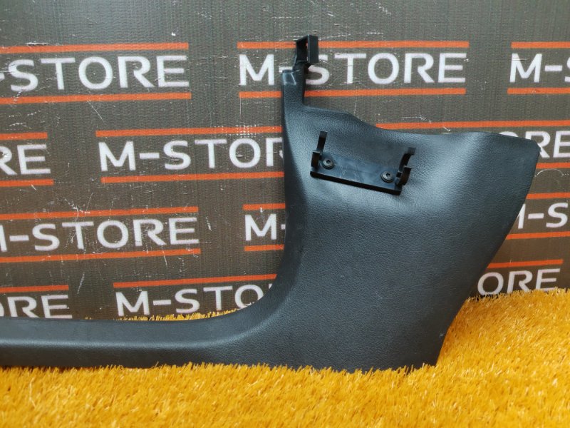 Накладка на порог салона, 350 рублей, Красноярск