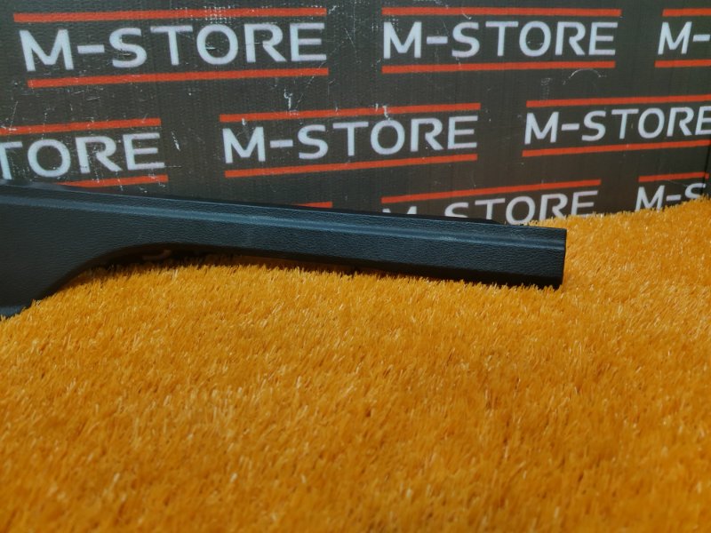 Накладка на порог салона, 270 рублей, Красноярск