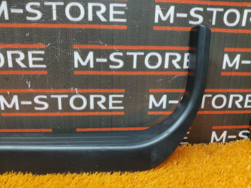 Накладка на порог салона, 350 рублей, Красноярск