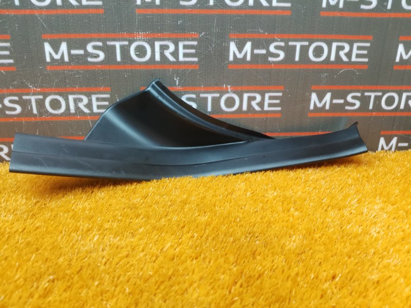 Накладка на порог салона, 300 рублей, Красноярск