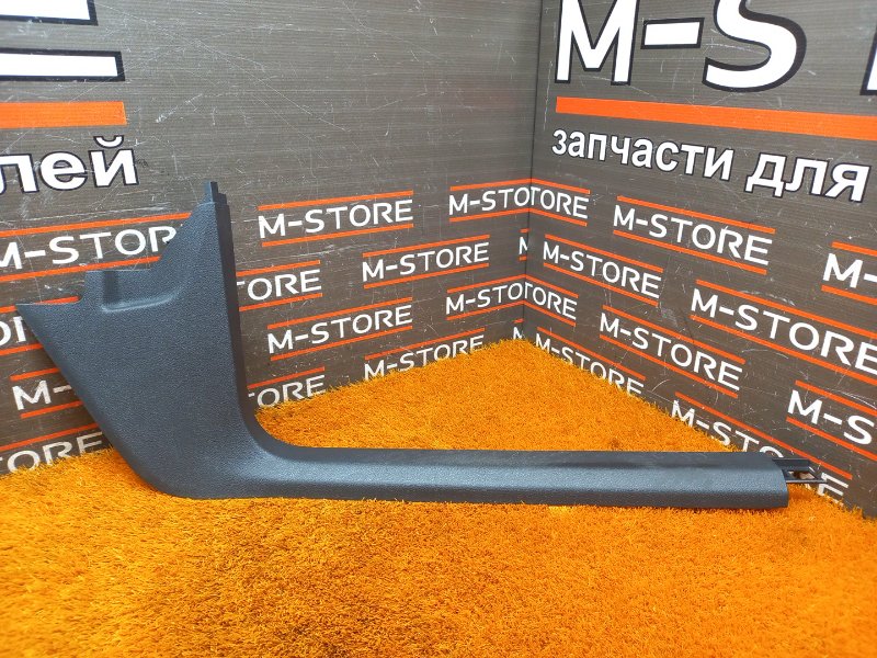 Накладка на порог салона, 350 рублей, Красноярск