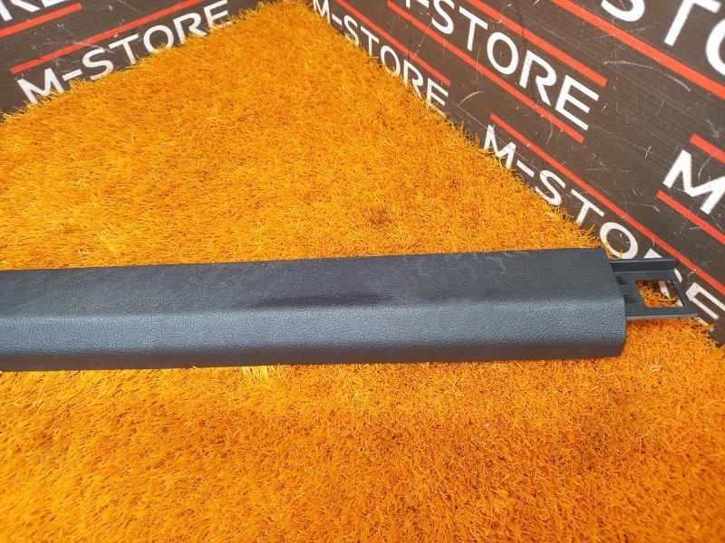 Накладка на порог салона, 350 рублей, Красноярск