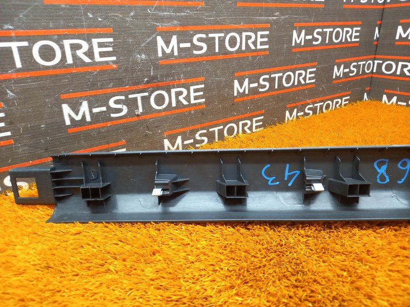 Накладка на порог салона, 350 рублей, Красноярск