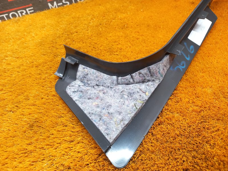 Накладка на порог салона, 210 рублей, Красноярск