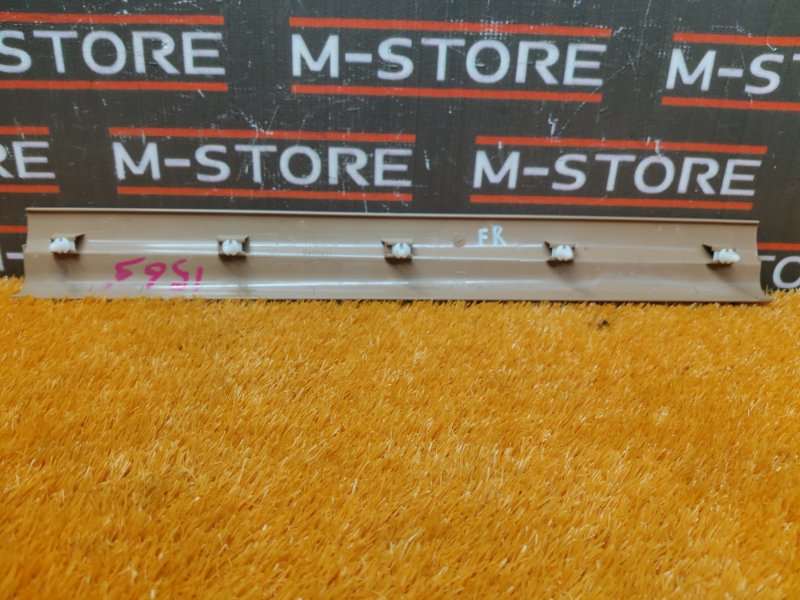 Накладка на порог салона, 350 рублей, Красноярск