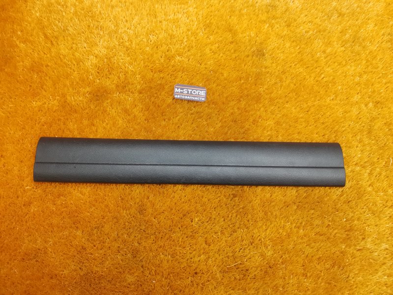 Накладка на порог салона, 350 рублей, Красноярск