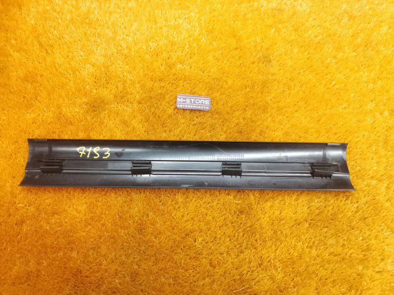 Накладка на порог салона, 350 рублей, Красноярск